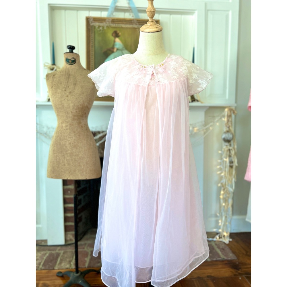Vintage Pink‎ Nightgown Housecoat Set Coquette Cottagecore Petite Sheer Lingerie